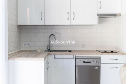 ca191d3c868032a0e8f6a416ee9ee335 - 20