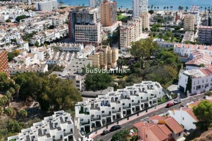 ca191d3c868032a0e8f6a416ee9ee335 - 32