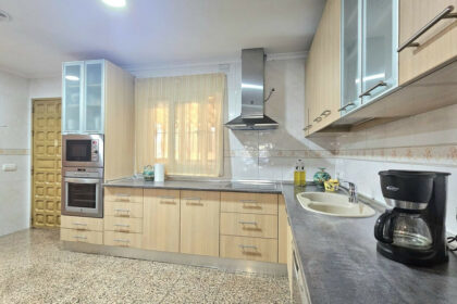 ca349fb701a01b0b4d4eb36b8d08b7cf - 16