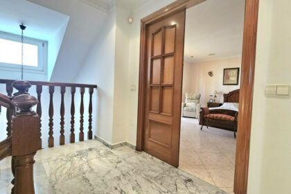 ca349fb701a01b0b4d4eb36b8d08b7cf - 27