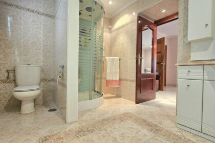 ca349fb701a01b0b4d4eb36b8d08b7cf - 32