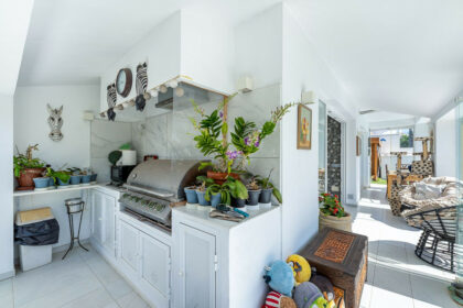 ca5b290d91c79a67c590d78195eb1315 - 18