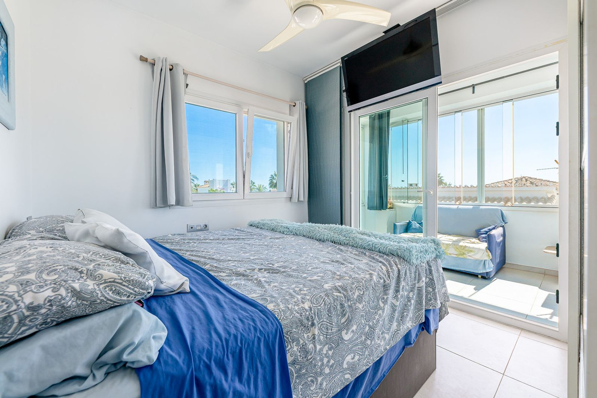 ca5b290d91c79a67c590d78195eb1315 - 24