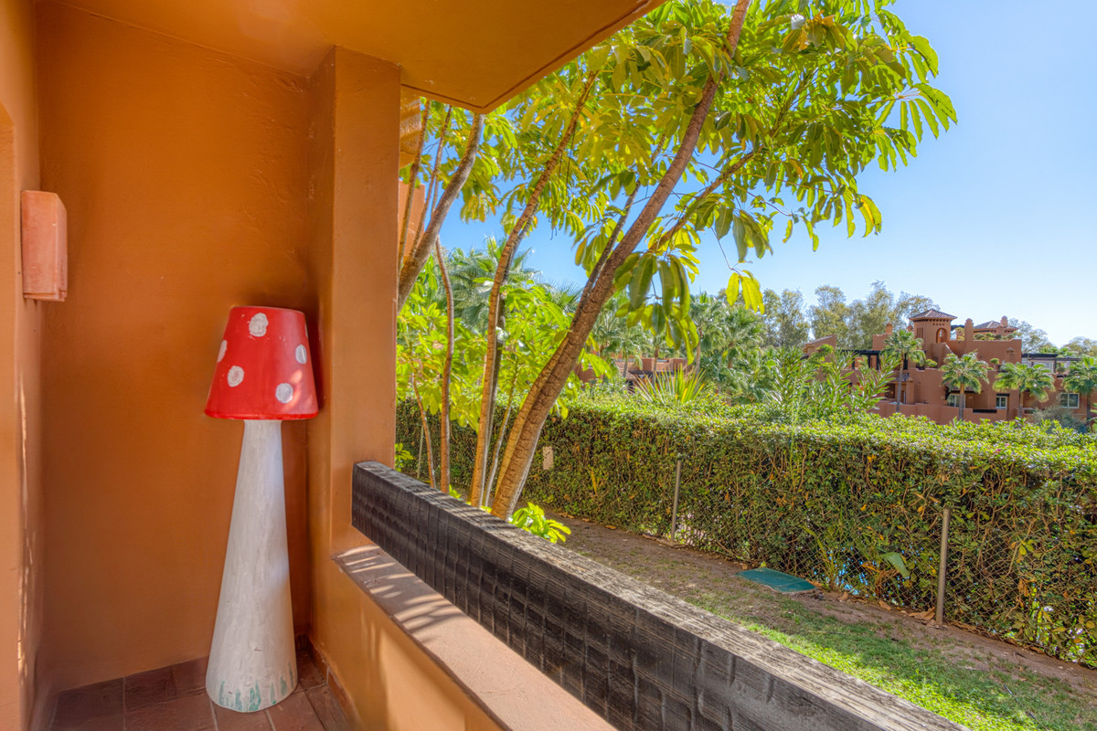 ca96dc19bbd6a327b0884a604df67313 - 20