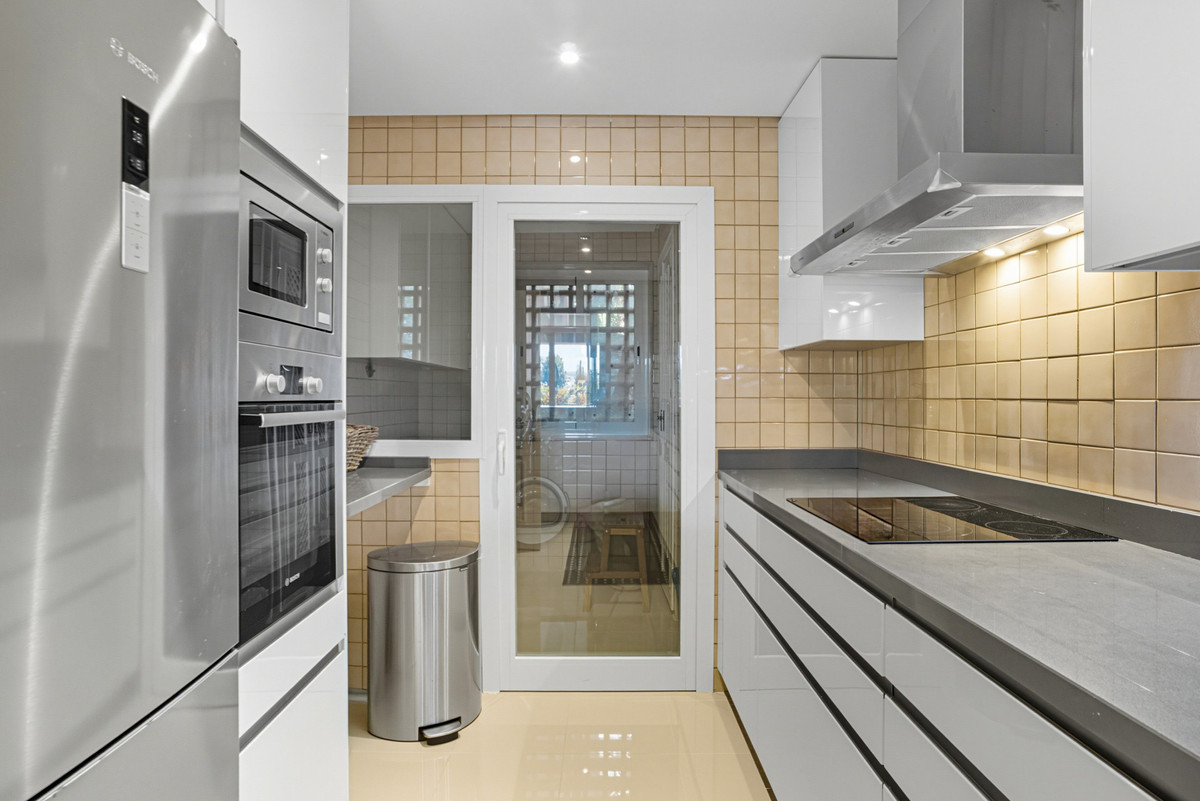 ca96dc19bbd6a327b0884a604df67313 - 4