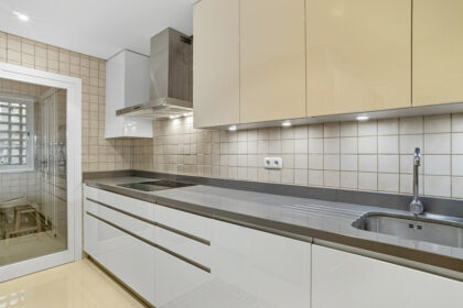 ca96dc19bbd6a327b0884a604df67313 - 9