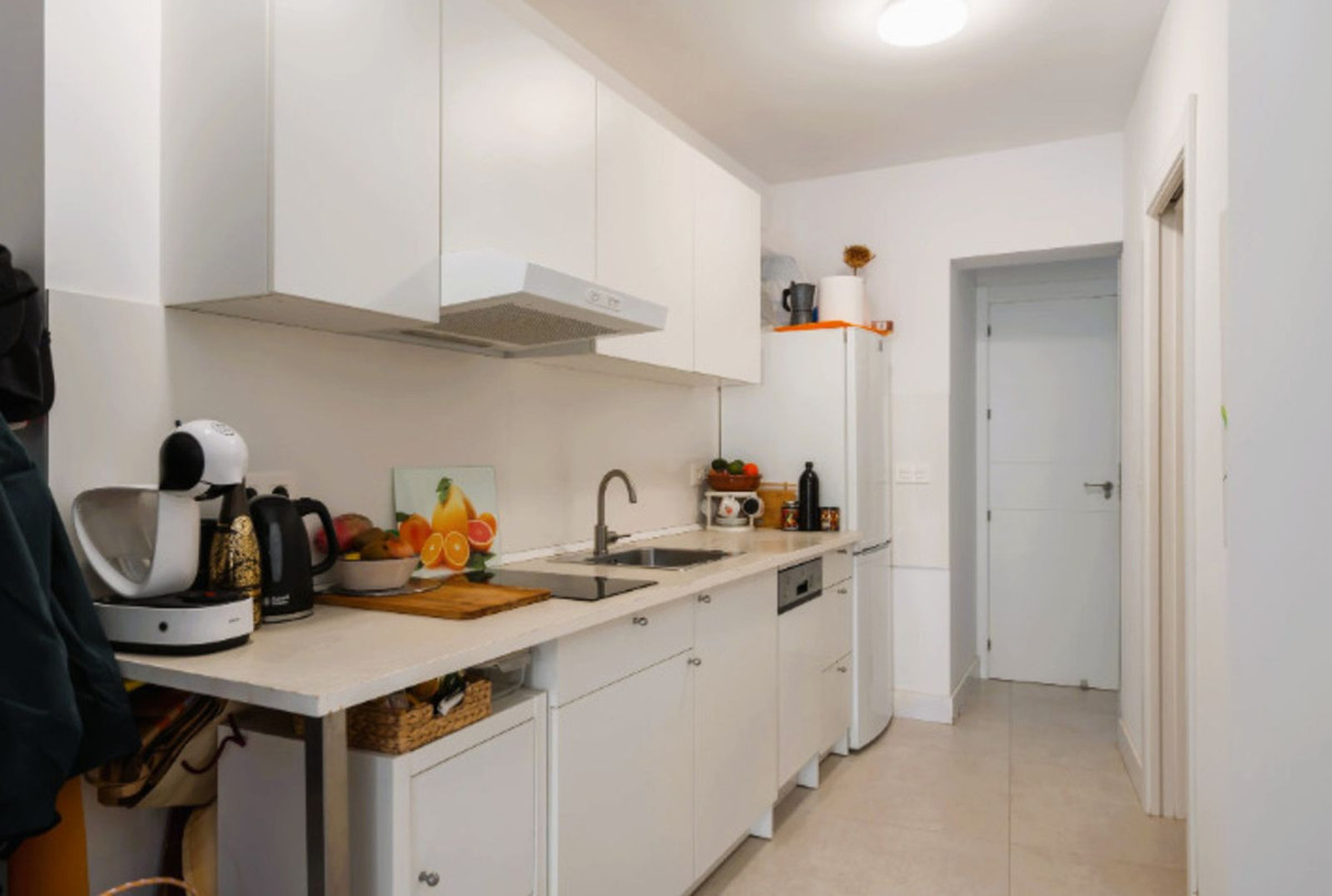 cab08a8ad6e08a6fee6c72926aa5531d - 5