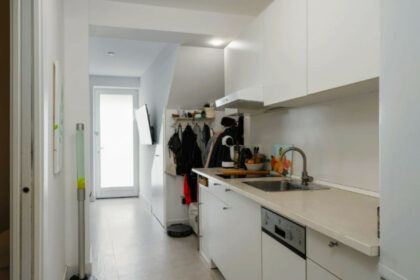 cab08a8ad6e08a6fee6c72926aa5531d - 6