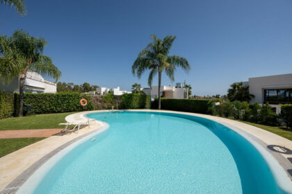 caee12eee226dbf4c7dd209baff67466 - 14