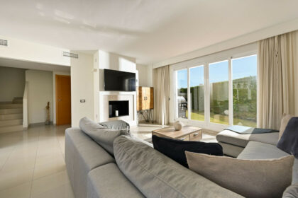 caee12eee226dbf4c7dd209baff67466 - 18