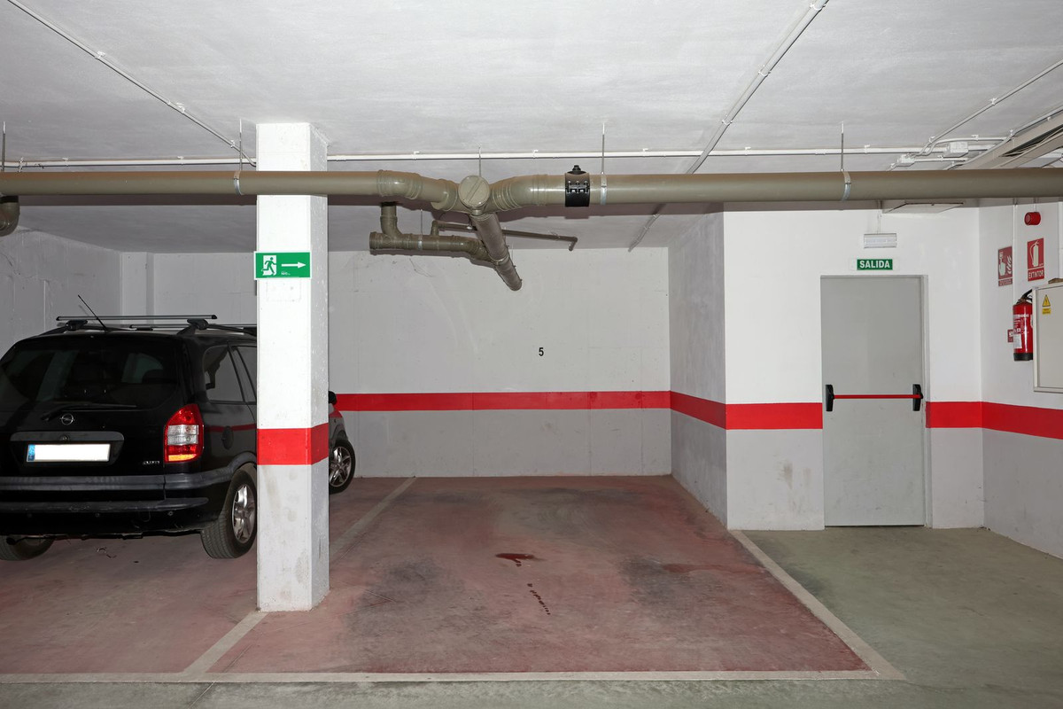 cb286a5f06fe850e8549aeef67cbeb9c - 19