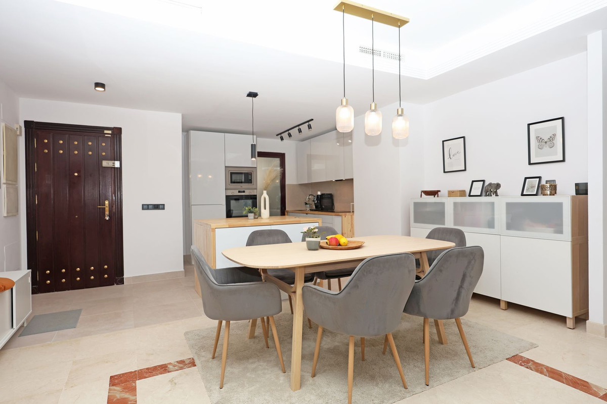 cb286a5f06fe850e8549aeef67cbeb9c - 26