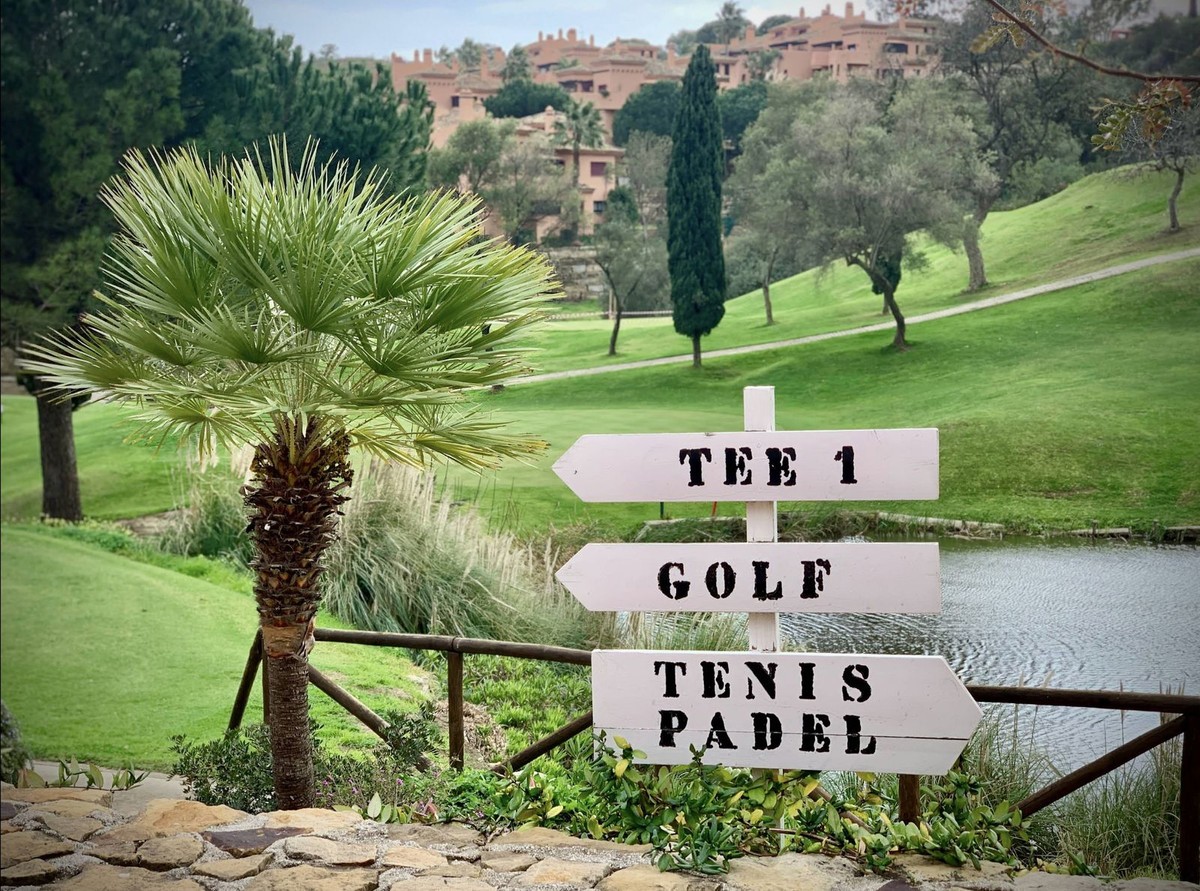 cb286a5f06fe850e8549aeef67cbeb9c - 4