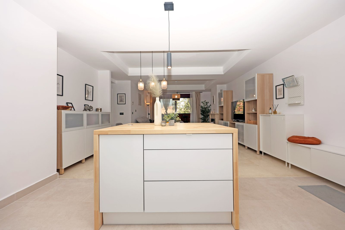 cb286a5f06fe850e8549aeef67cbeb9c - 6