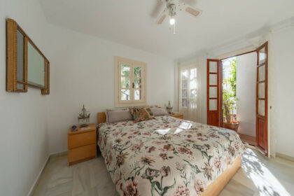 cb522263ba62360f700c452a04b5e3e3 - 11