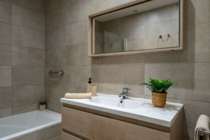 cb522263ba62360f700c452a04b5e3e3 - 18