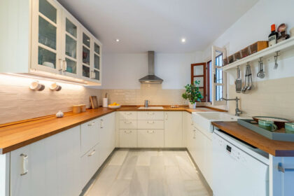 cb522263ba62360f700c452a04b5e3e3 - 22