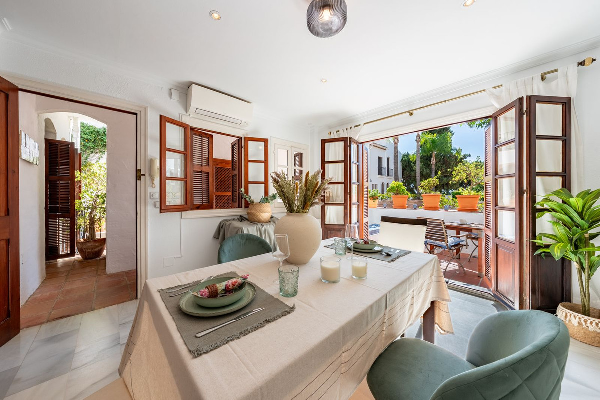 cb522263ba62360f700c452a04b5e3e3 - 3