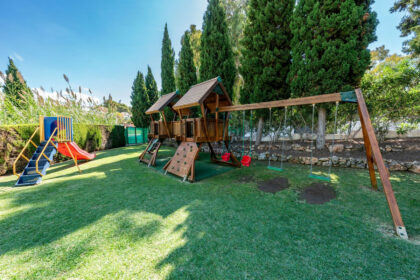 cb522263ba62360f700c452a04b5e3e3 - 34