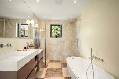 cc392c45a41a1d2592cb8dc8d5aaf03d - 16