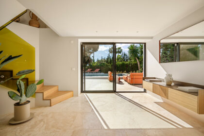 cc392c45a41a1d2592cb8dc8d5aaf03d - 18