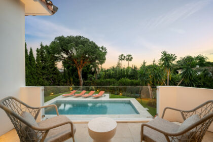 cc392c45a41a1d2592cb8dc8d5aaf03d - 26