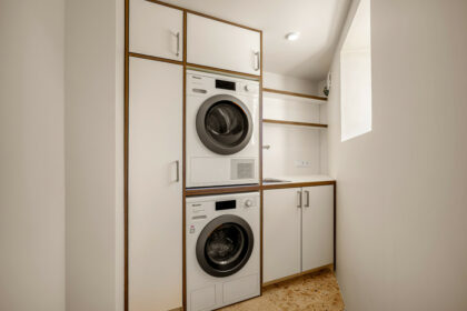 cc392c45a41a1d2592cb8dc8d5aaf03d - 32