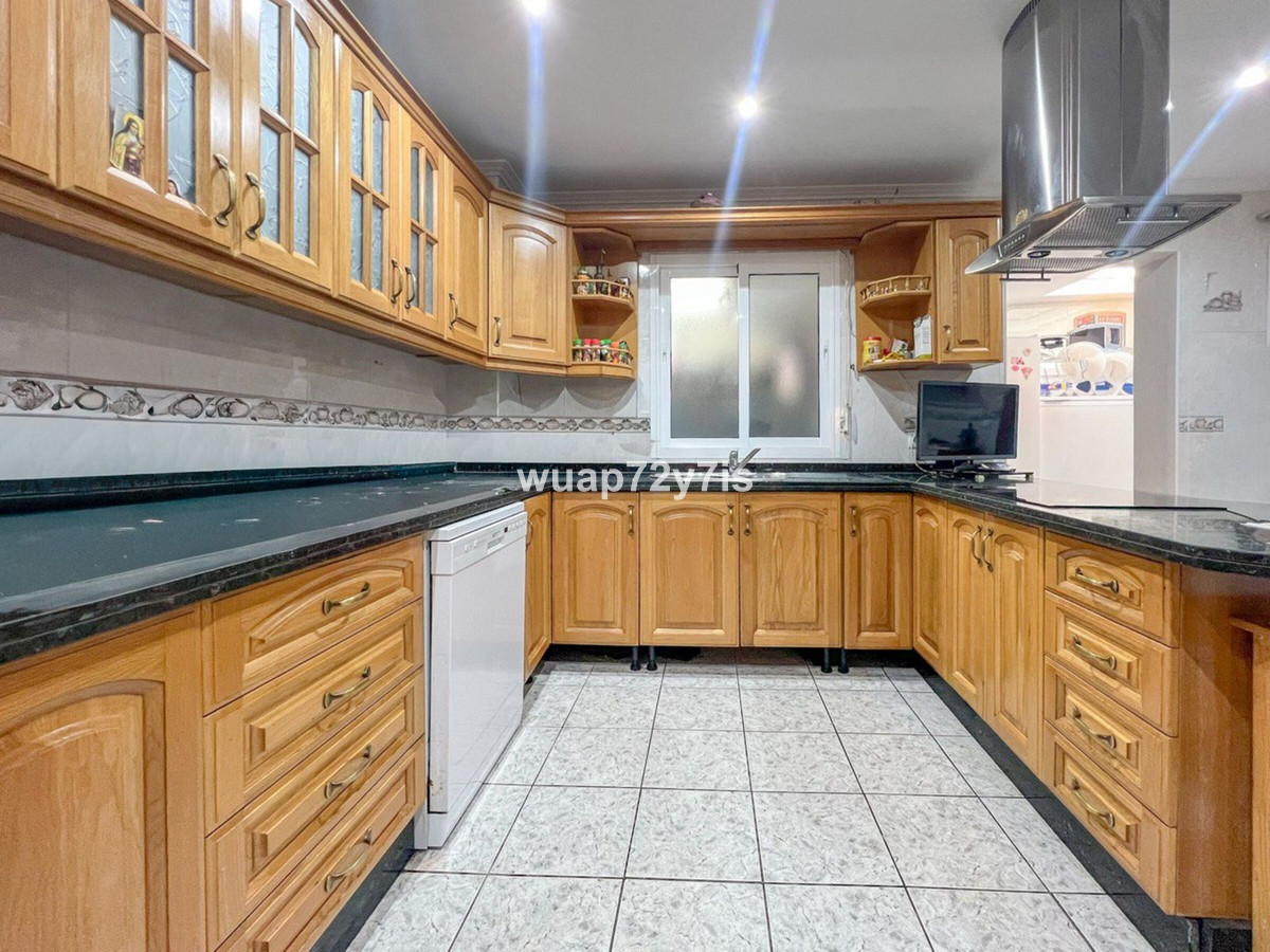 cc52c1245262767751f3b65b9a25427f - 10