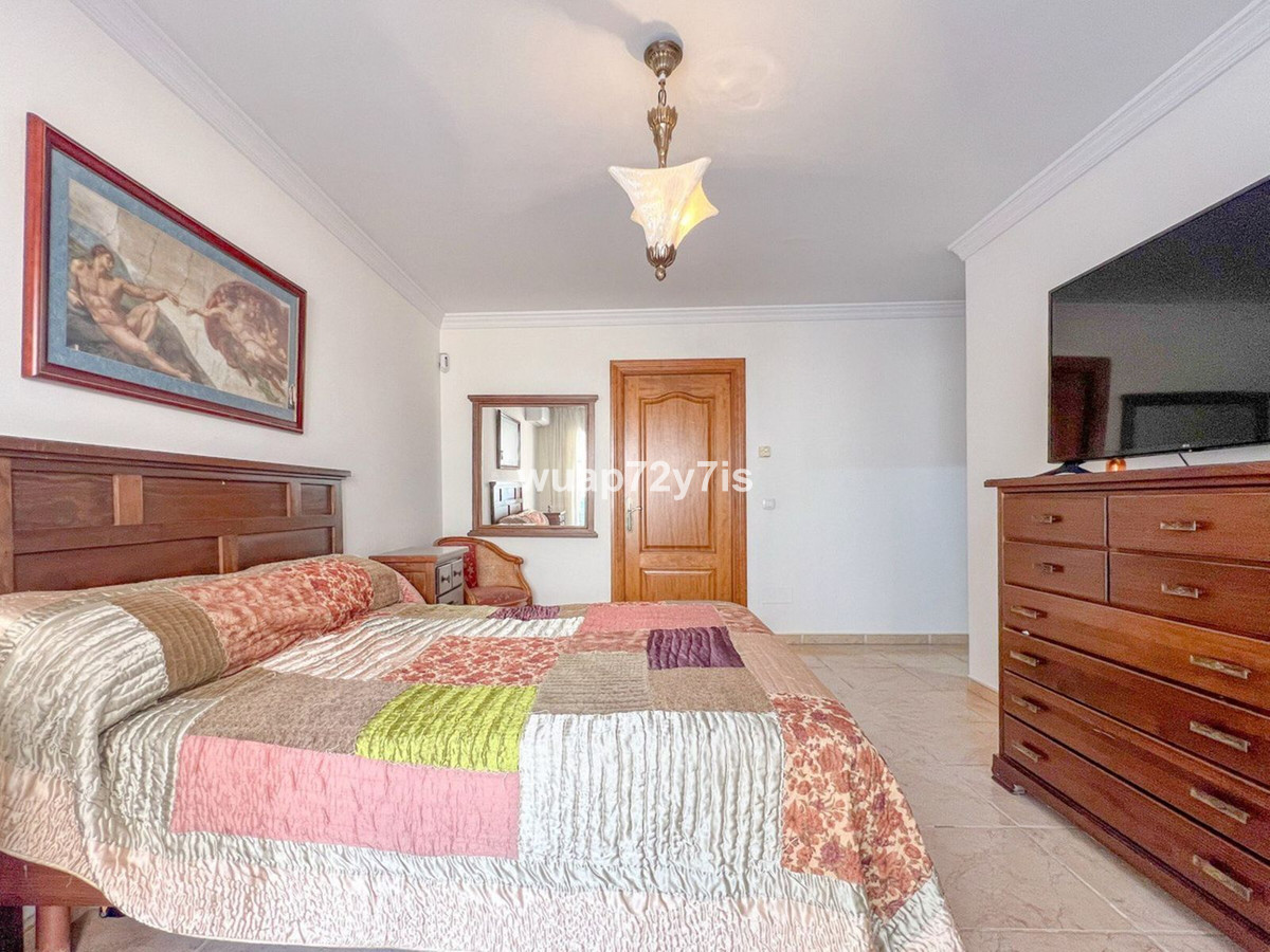 cc52c1245262767751f3b65b9a25427f - 15