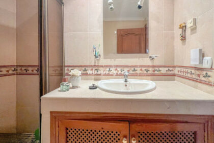 cc52c1245262767751f3b65b9a25427f - 16