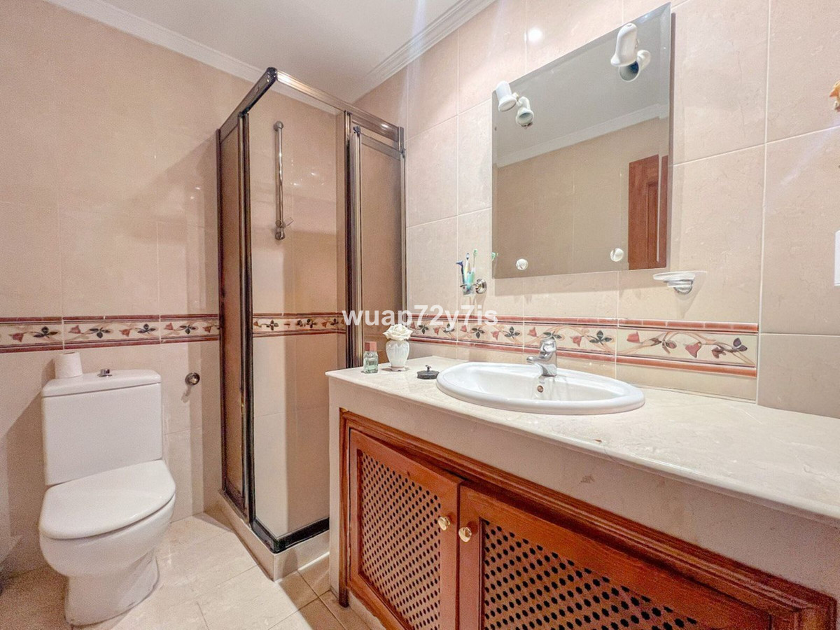 cc52c1245262767751f3b65b9a25427f - 17