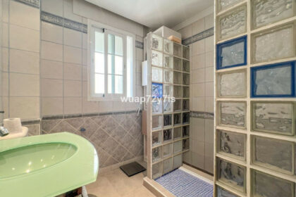 cc52c1245262767751f3b65b9a25427f - 20