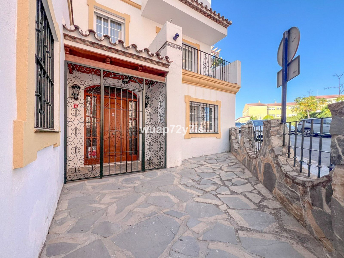 cc52c1245262767751f3b65b9a25427f - 33