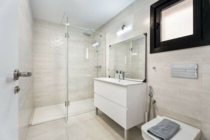 cc67ce7451af426361438d31b8e9849b - 25