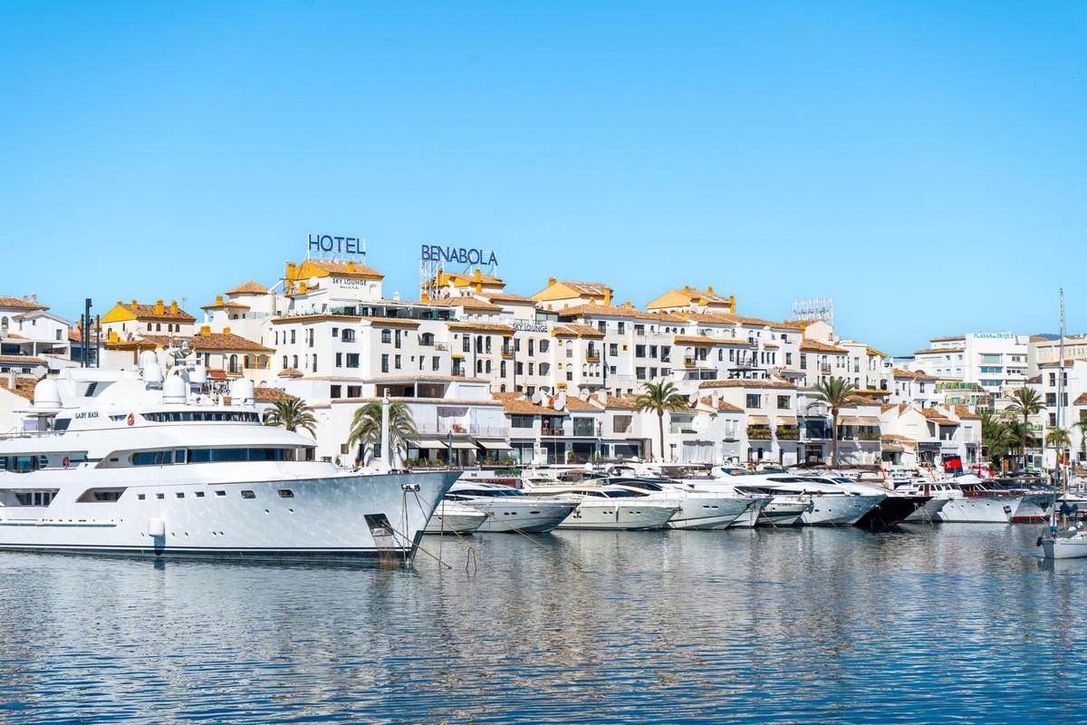 cc67ce7451af426361438d31b8e9849b - 38