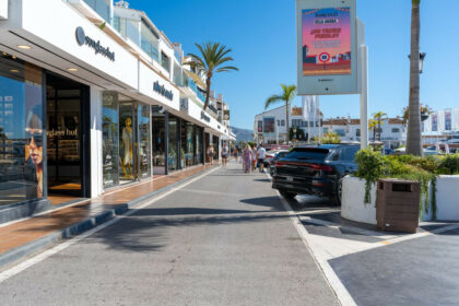 cc67ce7451af426361438d31b8e9849b - 41