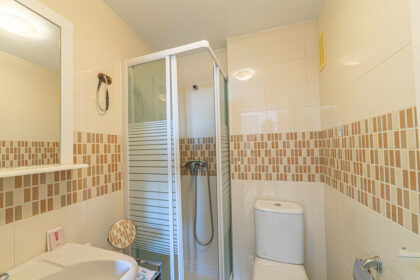 cd67cb6551c60d6df4c56a47af522068 - 5