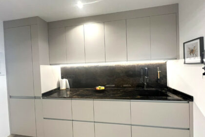 cd953c16dc7e3f5a08bd58703b42db51 - 10