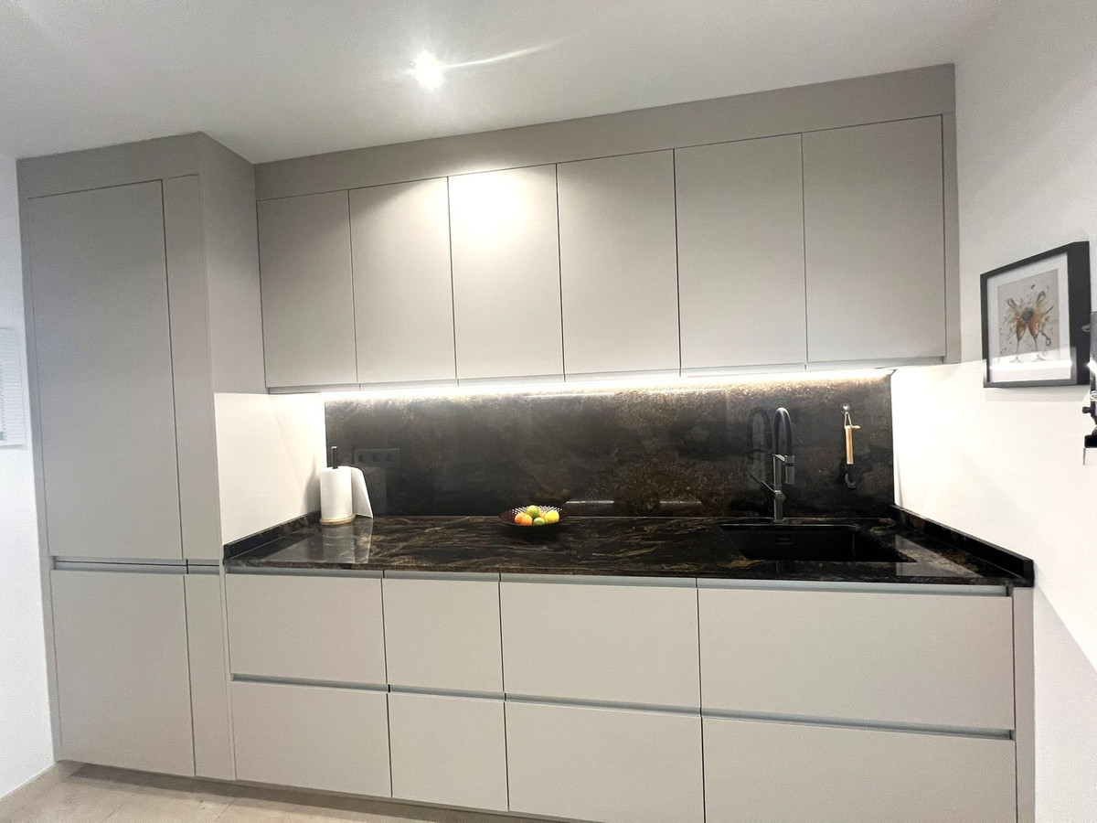 cd953c16dc7e3f5a08bd58703b42db51 - 10