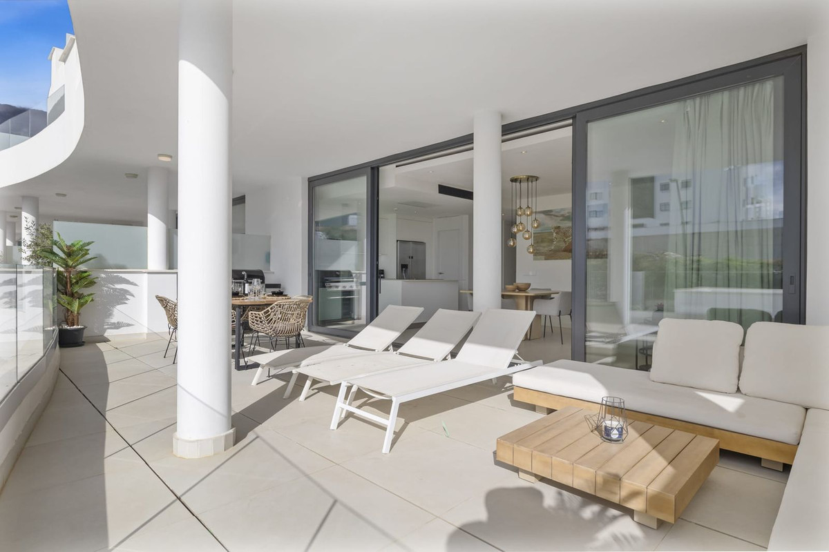 cdc80eda3ee609fe9ace7971c3401185 - 1