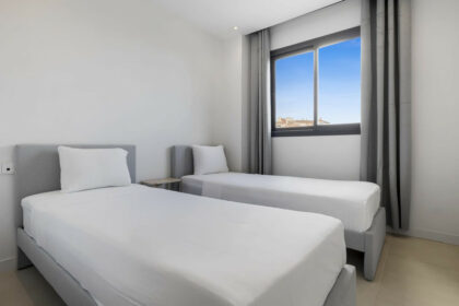 cdc80eda3ee609fe9ace7971c3401185 - 13