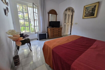 cdfa66efeddbbcd386a7c71eb9e6ee12 - 13