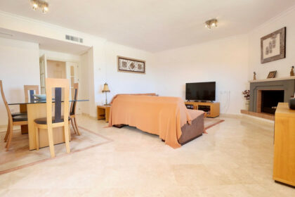 ce1a68b936e8a95c550e403abcf83e56 - 4