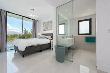 ce468bf9b9276dadd8265f53ad67a149 - 12