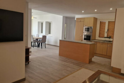 ce59b2c784deb672f8c1286e983c4171 - 11