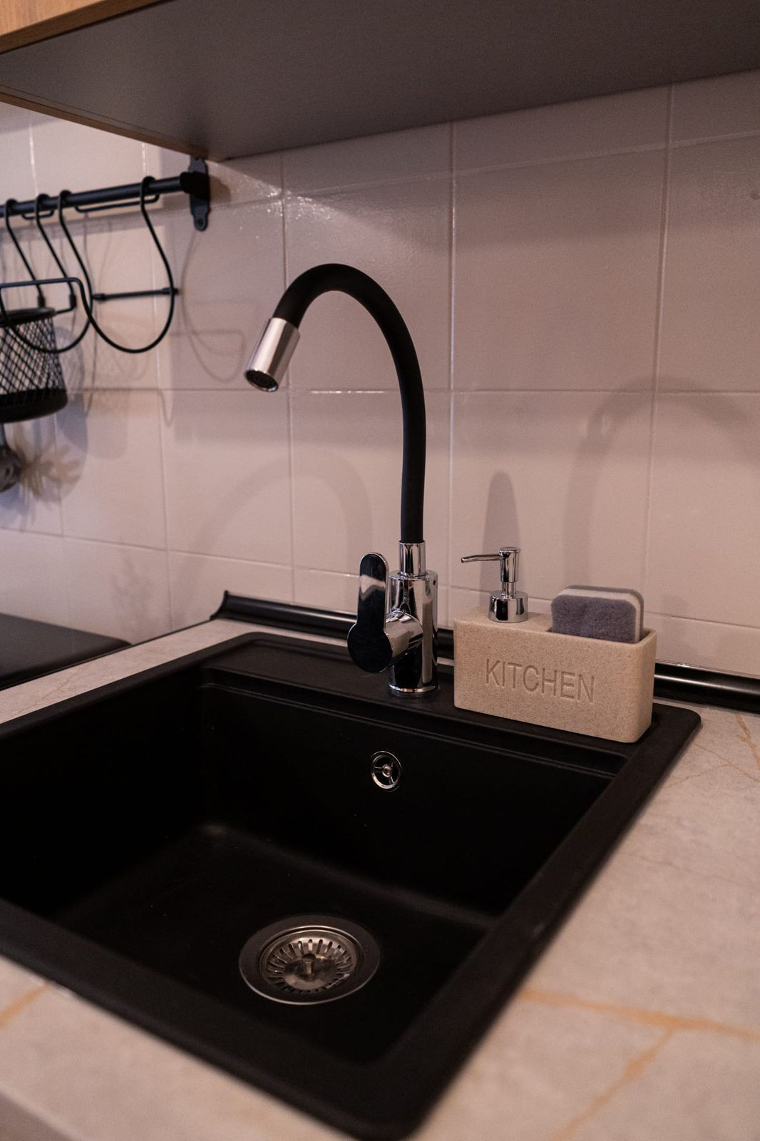 ced38b3dd1c830349c2b0ba2c2f7b808 - 12