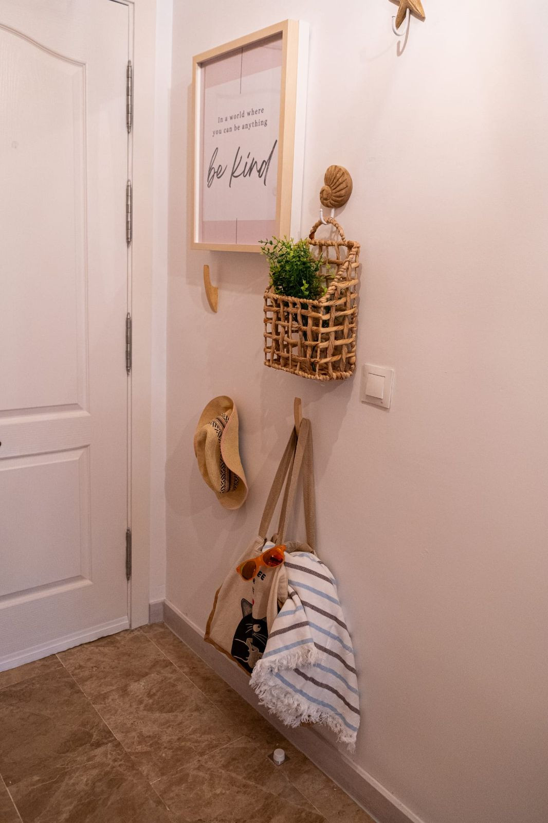 ced38b3dd1c830349c2b0ba2c2f7b808 - 16