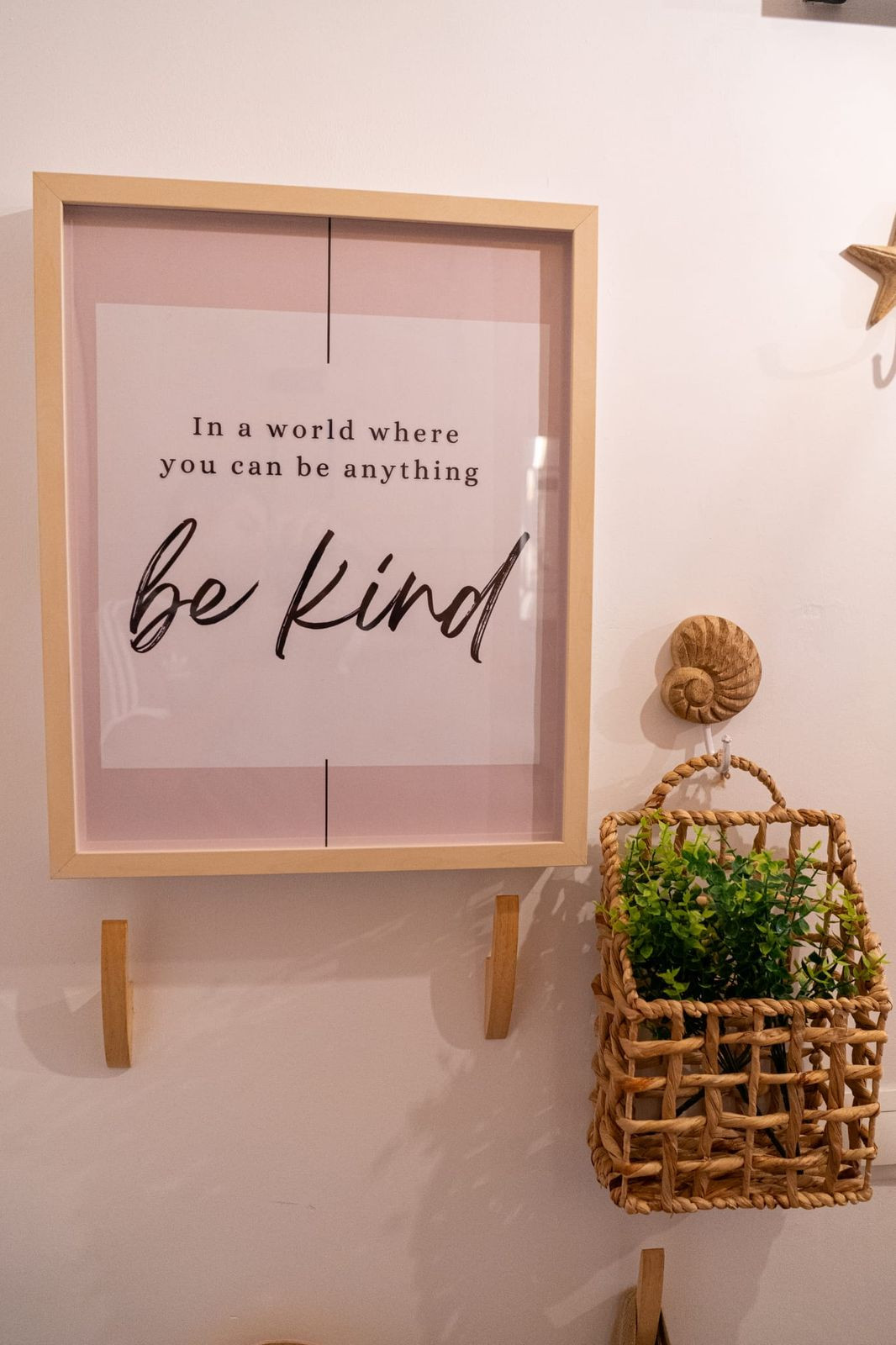 ced38b3dd1c830349c2b0ba2c2f7b808 - 17