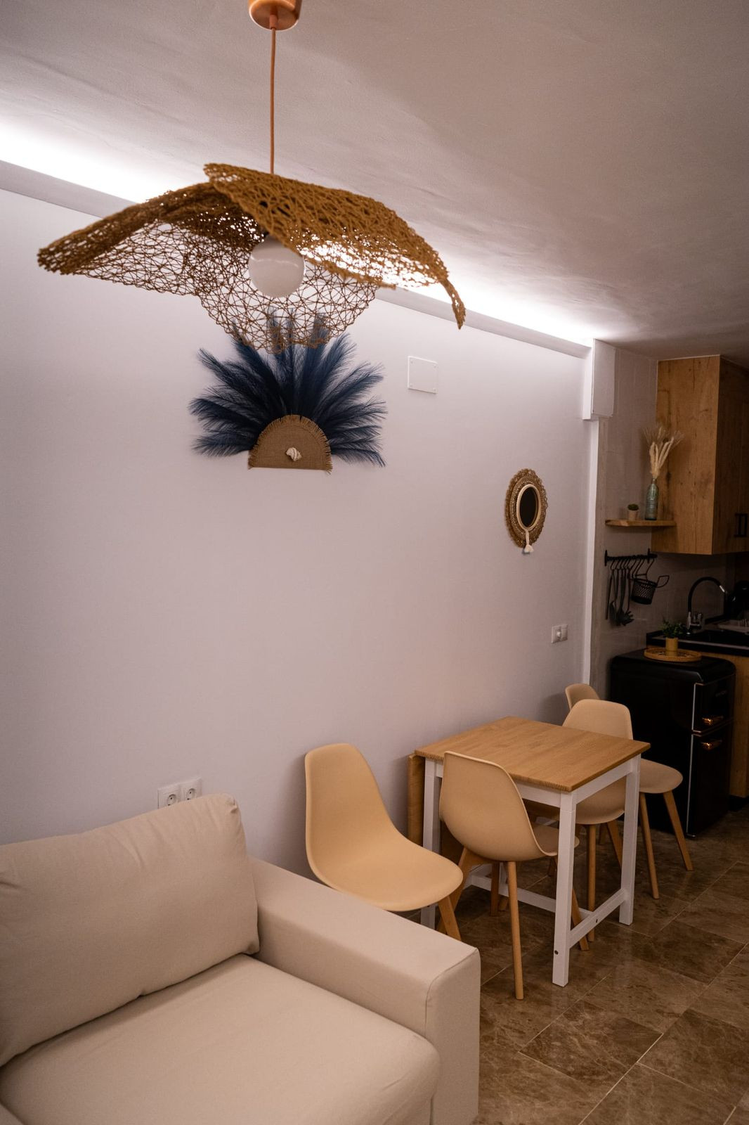 ced38b3dd1c830349c2b0ba2c2f7b808 - 2