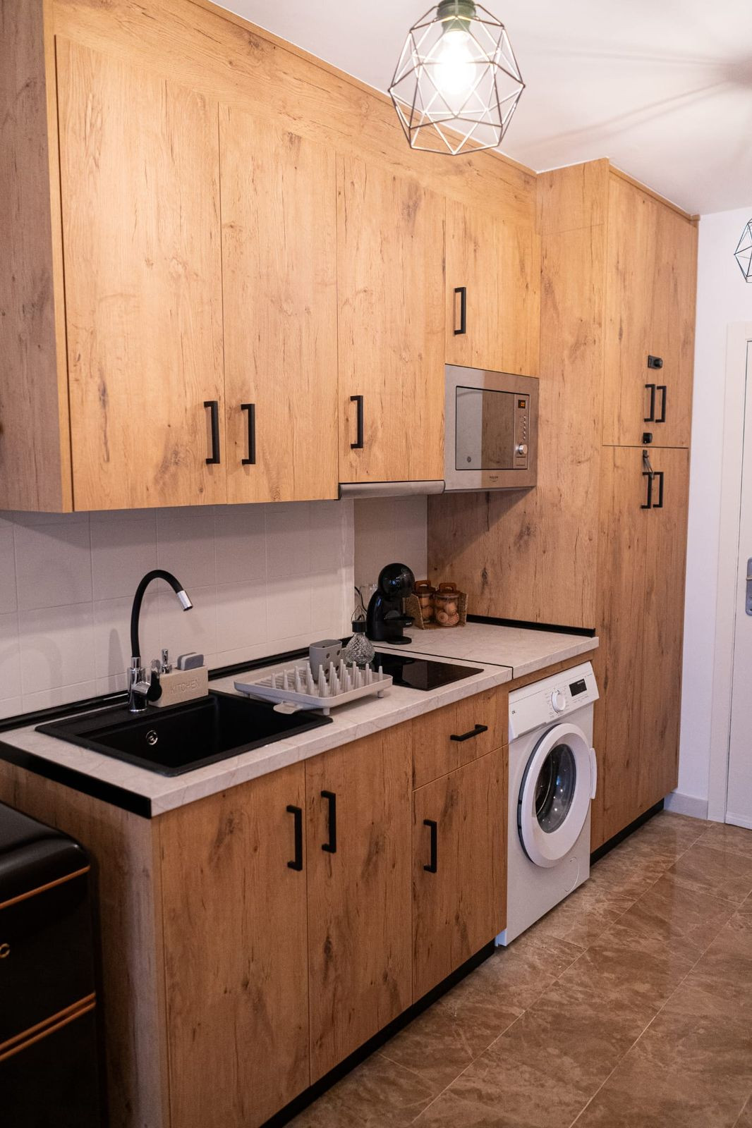 ced38b3dd1c830349c2b0ba2c2f7b808 - 9